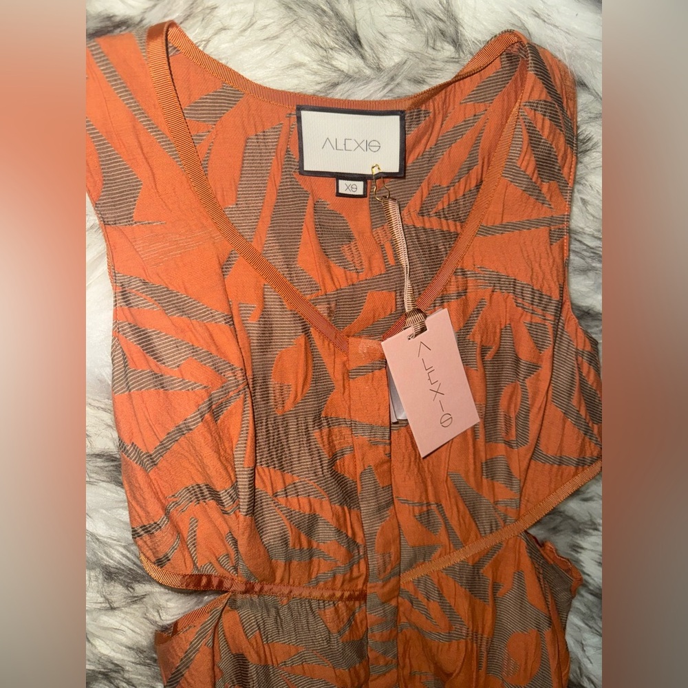 alexis dress